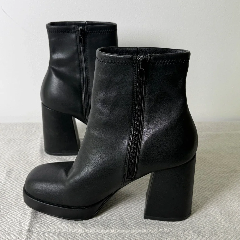 Steve Madden Kaleb Platform Heels Womens 7 Black Block Bratz Y2K Night Out
